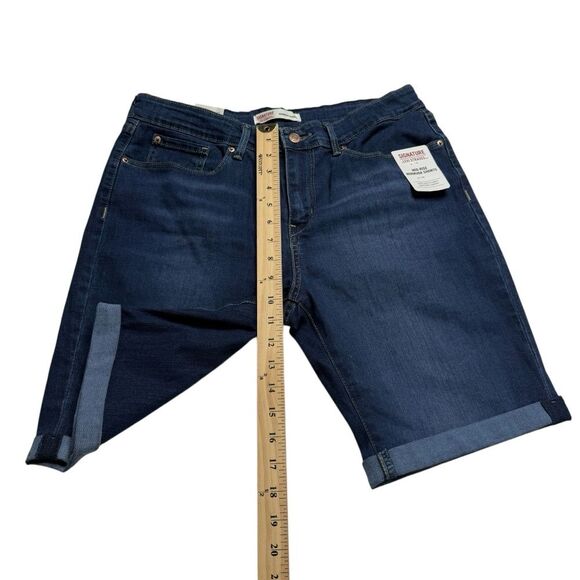 Signature Levi Strauss Mid Rise Shorts Cuffed Super Stretch Blue Sz 12 NWT - Picture 4 of 10